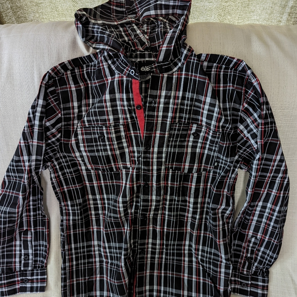 Nike Boys light weight hooded button up shirt Size large